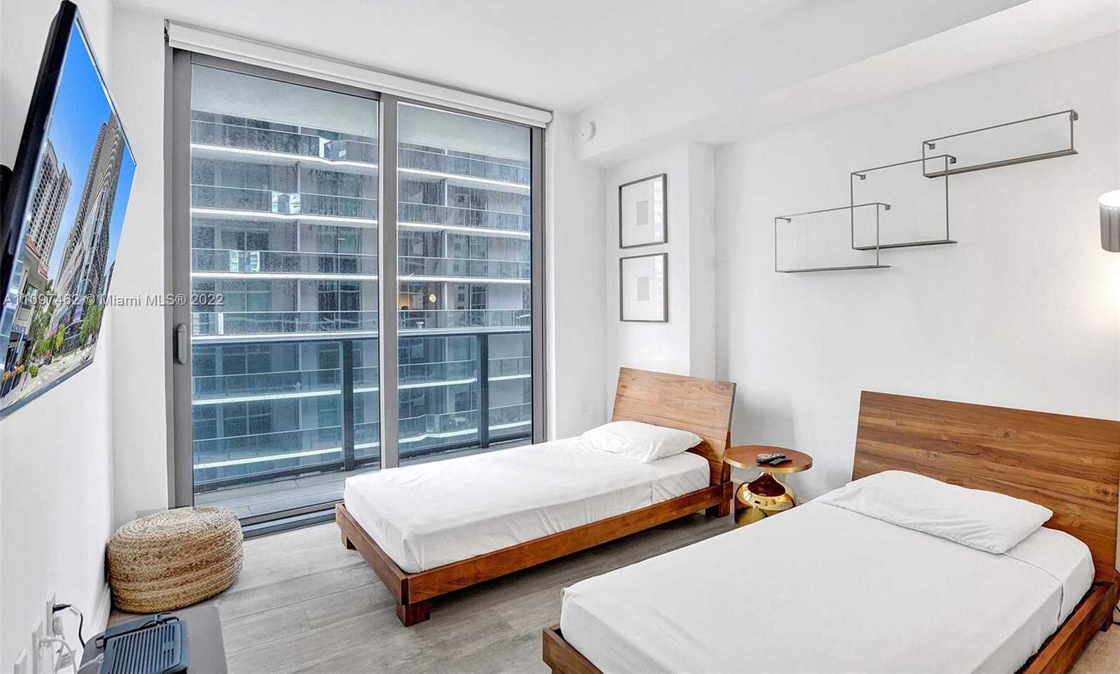 Small Image of 55 SOUTH WEST 9TH ST #1901, Miami Number 16