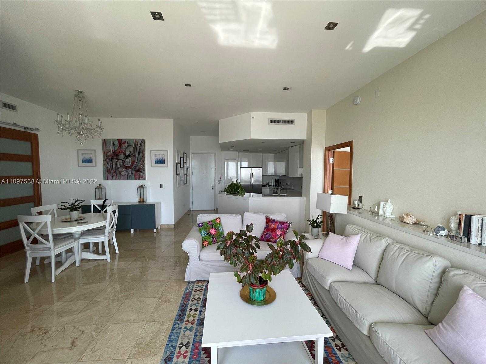 Small Image of 801 BRICKELL KEY BLVD #3309, Miami Number 6