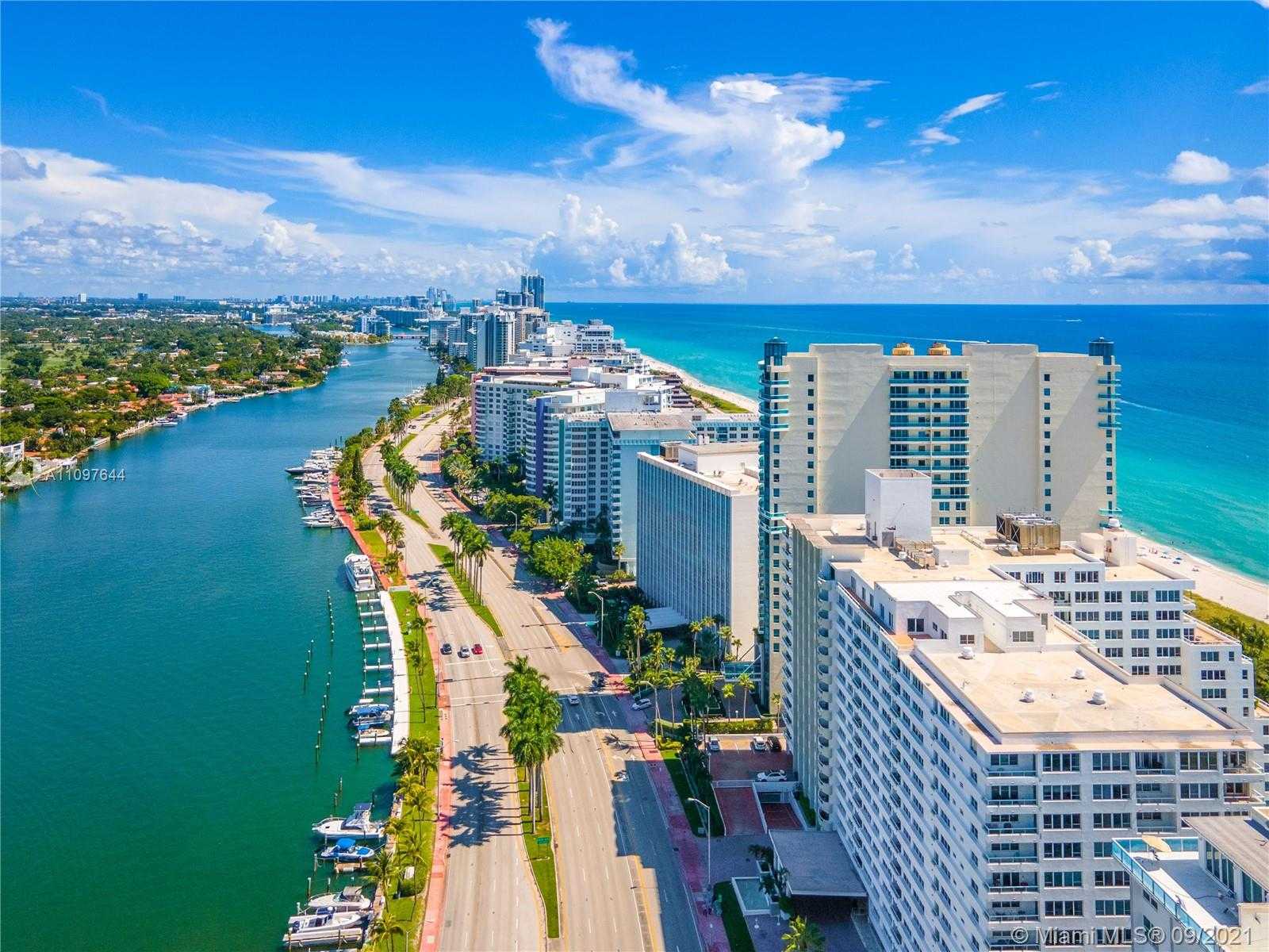 Small Image of 5025 COLLINS AVE #PH-2, Miami Beach Number 20