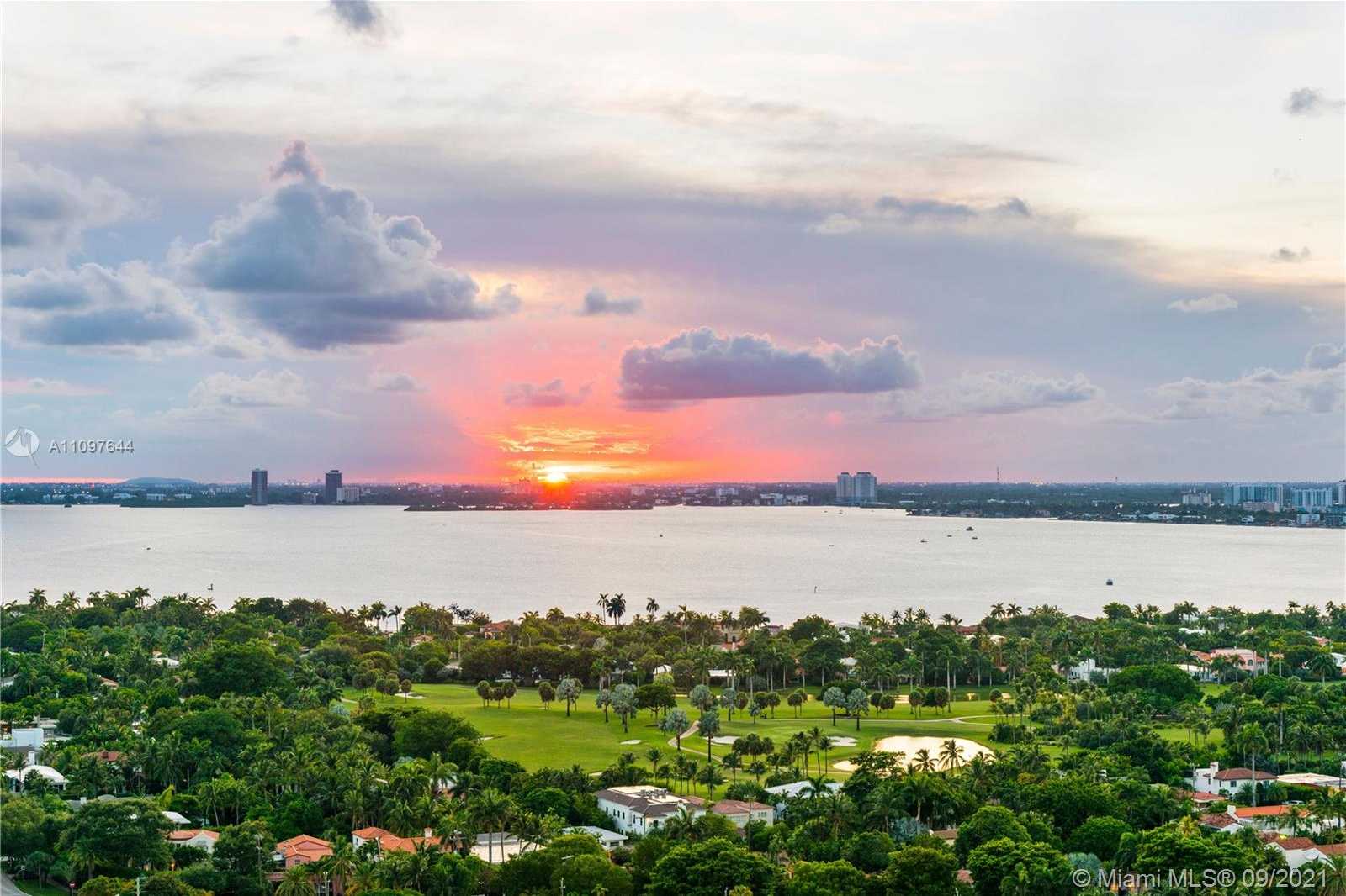 Small Image of 5025 COLLINS AVE #PH-2, Miami Beach Number 5