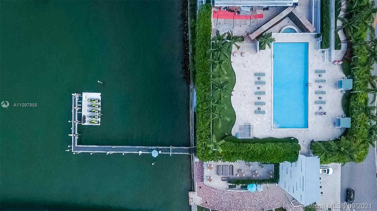 Small Image of 520 West Ave, Miami Beach, FL 33139, USA Number 25