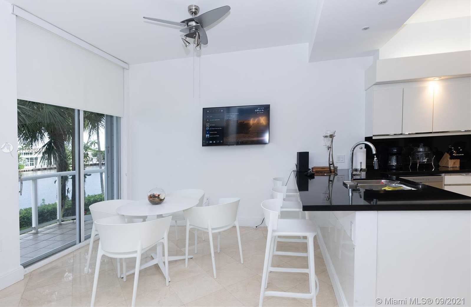 Small Image of 3801 NORTH EAST 207TH ST #TH8, Aventura Number 13