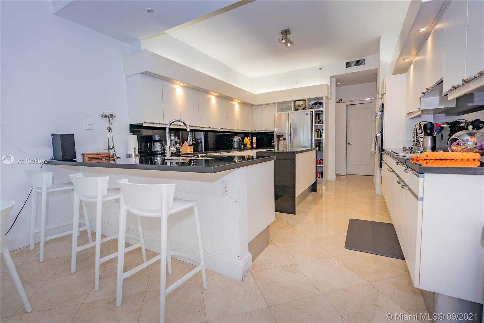 Small Image of 3801 NORTH EAST 207TH ST #TH8, Aventura Number 17