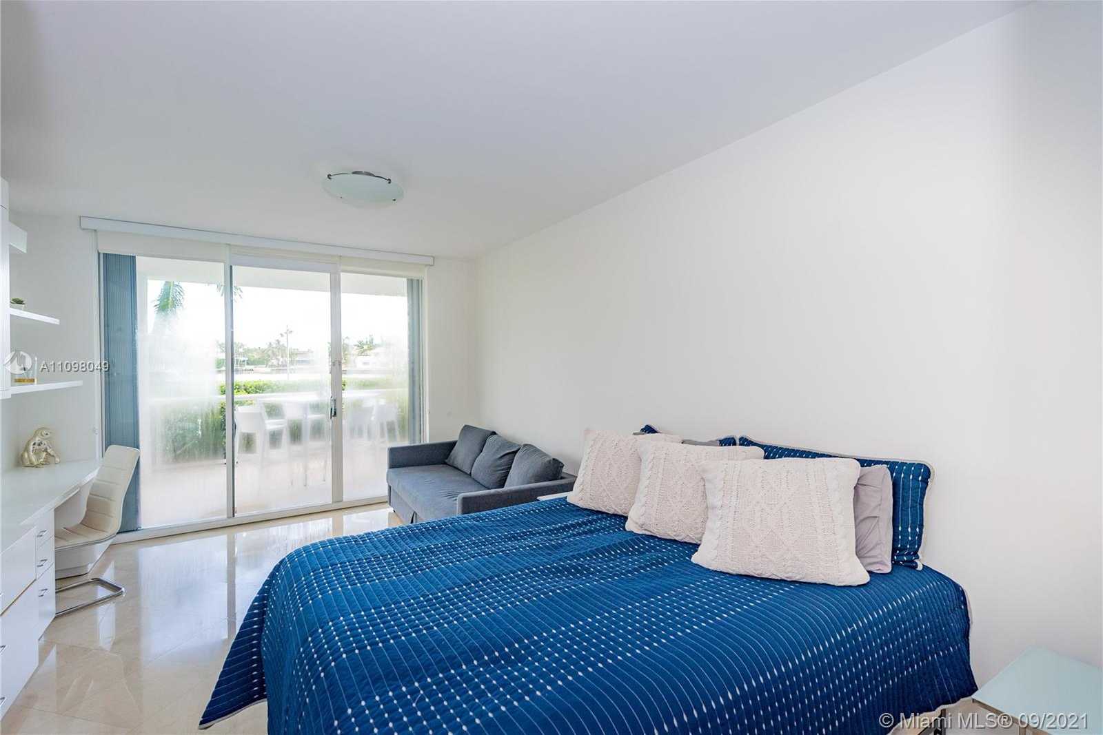 Small Image of 3801 NORTH EAST 207TH ST #TH8, Aventura Number 22