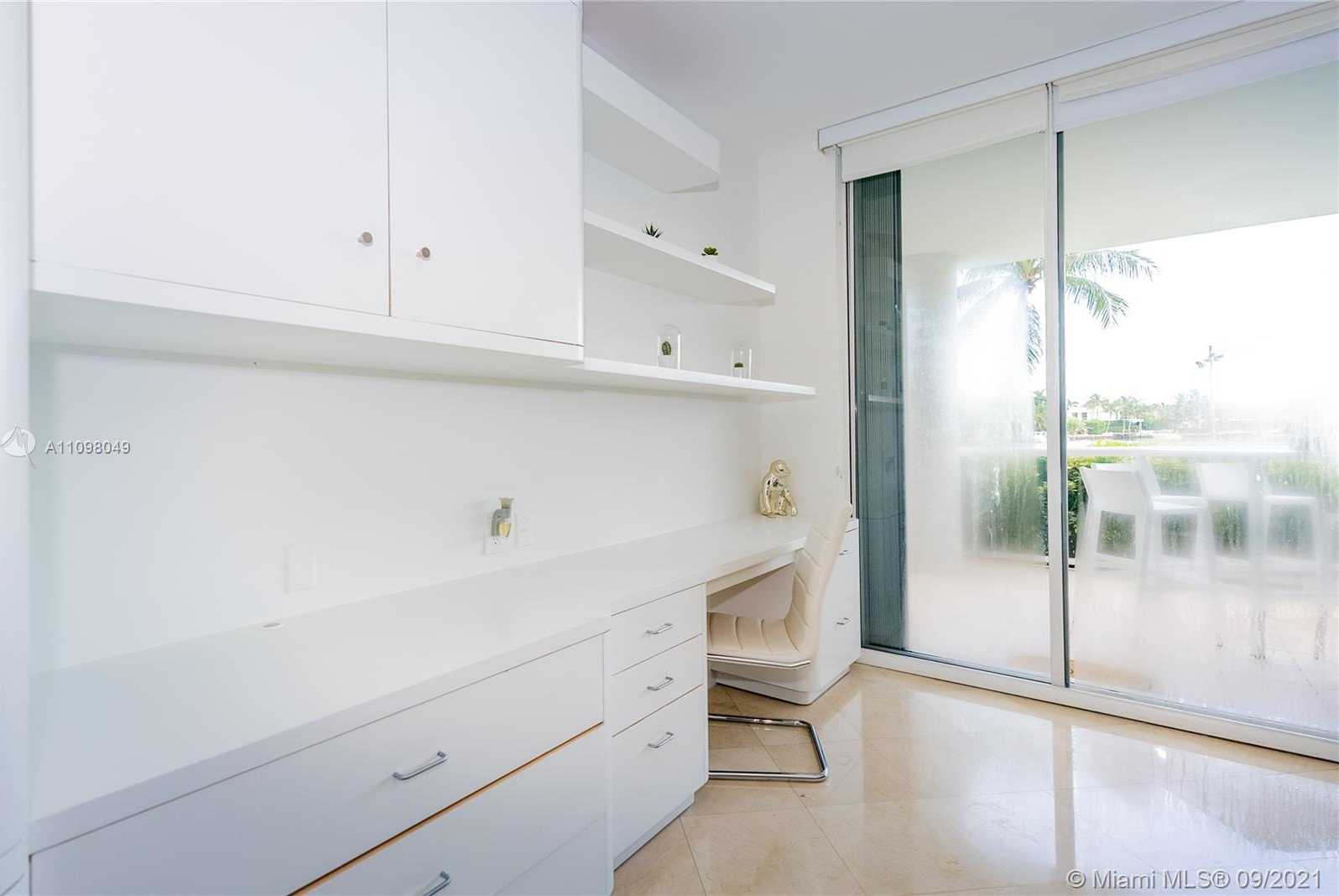 Small Image of 3801 NORTH EAST 207TH ST #TH8, Aventura Number 27