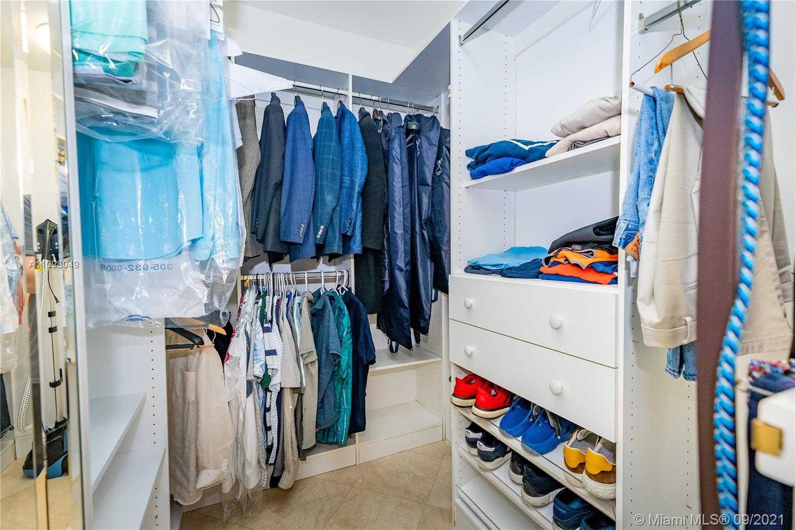 Small Image of 3801 NORTH EAST 207TH ST #TH8, Aventura Number 36
