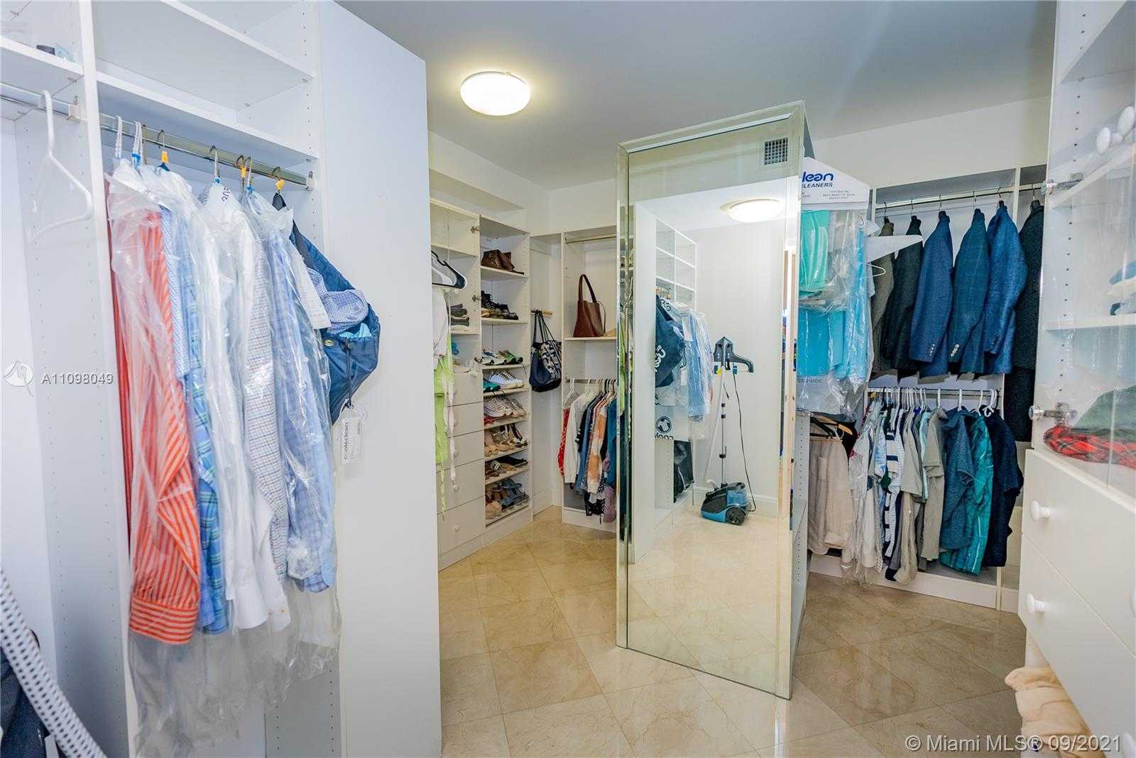 Small Image of 3801 NORTH EAST 207TH ST #TH8, Aventura Number 37