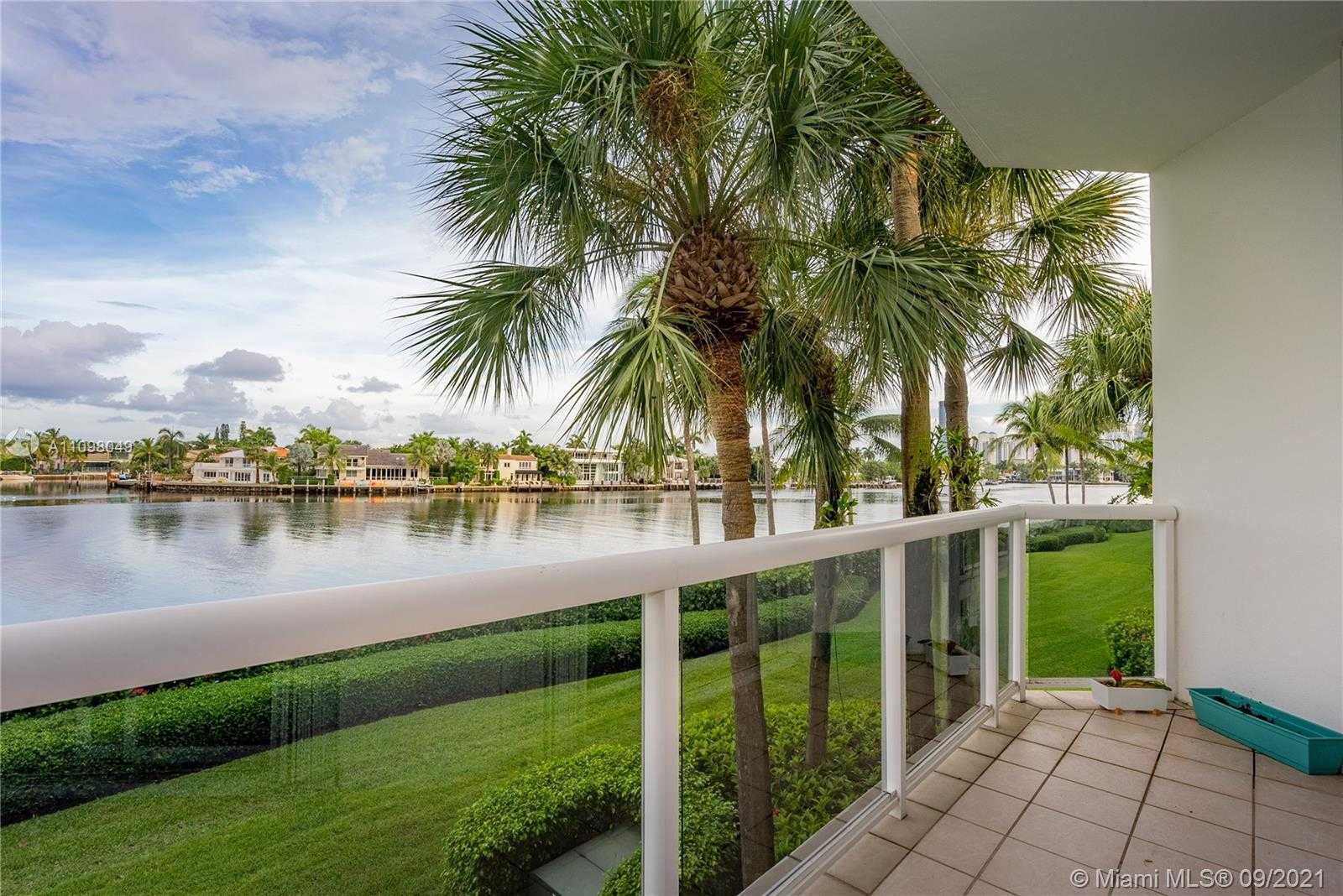 Small Image of 3801 NORTH EAST 207TH ST #TH8, Aventura Number 44