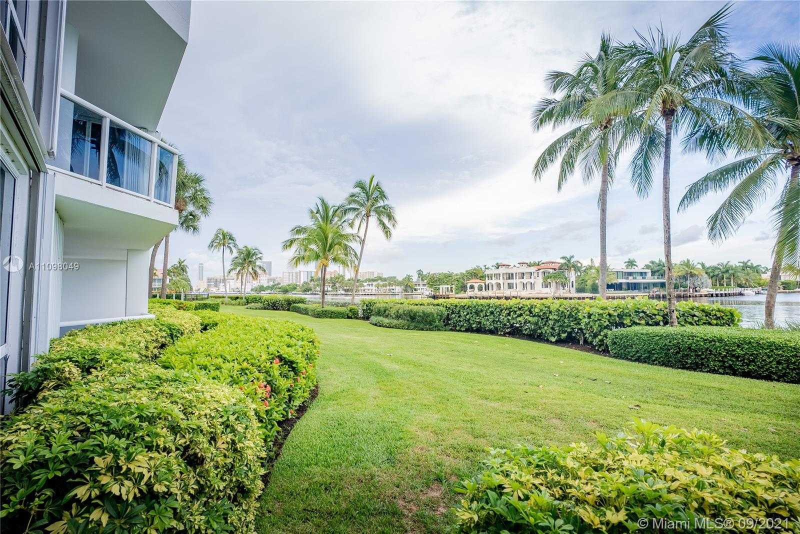 Small Image of 3801 NORTH EAST 207TH ST #TH8, Aventura Number 46