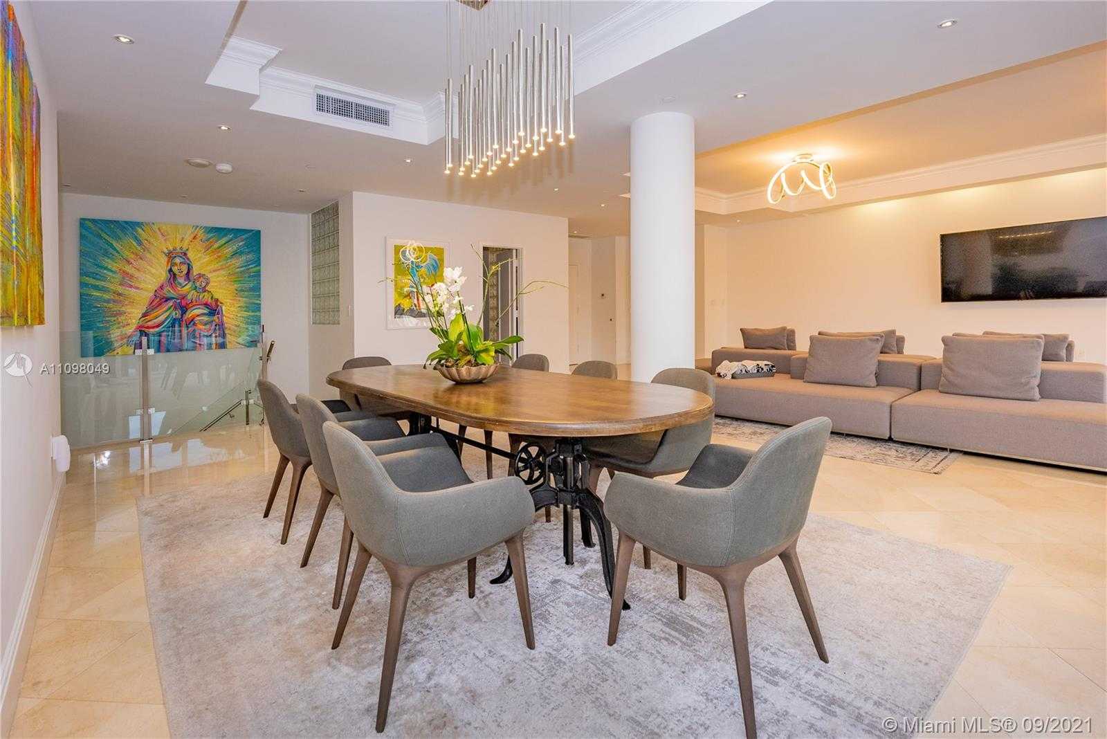 Small Image of 3801 NORTH EAST 207TH ST #TH8, Aventura Number 8