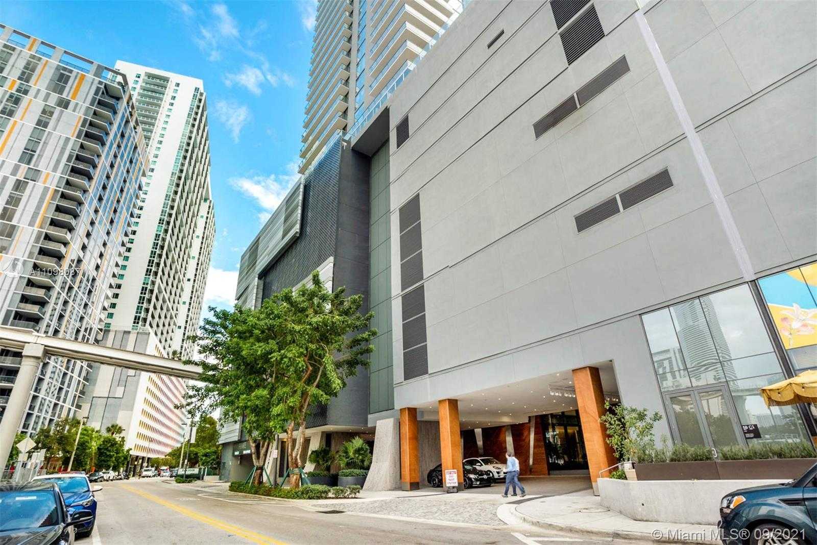Small Image of 68 SOUTH EAST 6TH ST #4108, Miami Number 15