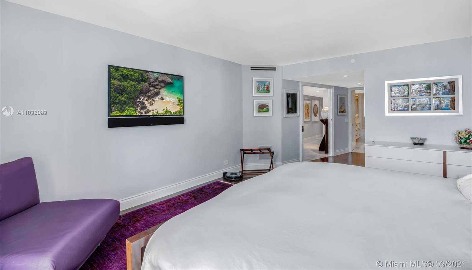 Small Image of 1717 NORTH BAYSHORE DR #D-3934, Miami Number 27