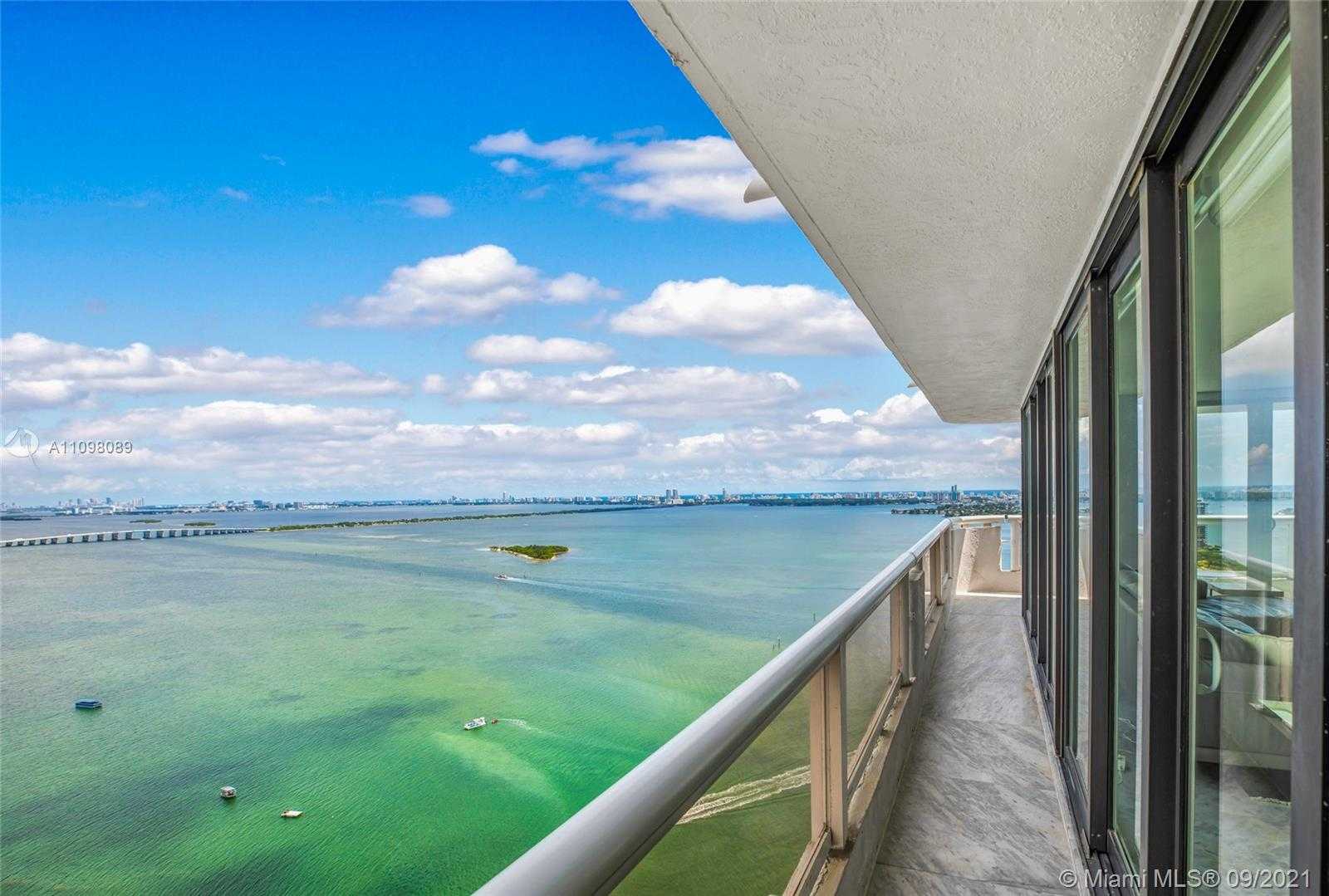 Small Image of 1717 NORTH BAYSHORE DR #D-3934, Miami Number 3