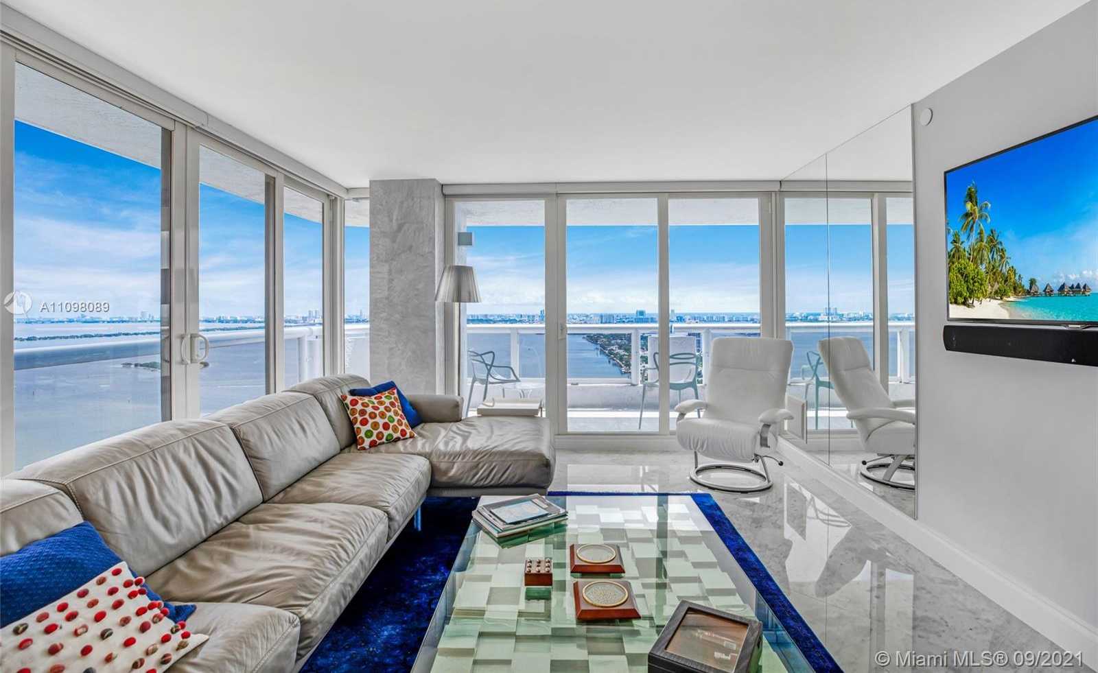 Small Image of 1717 NORTH BAYSHORE DR #D-3934, Miami Number 7