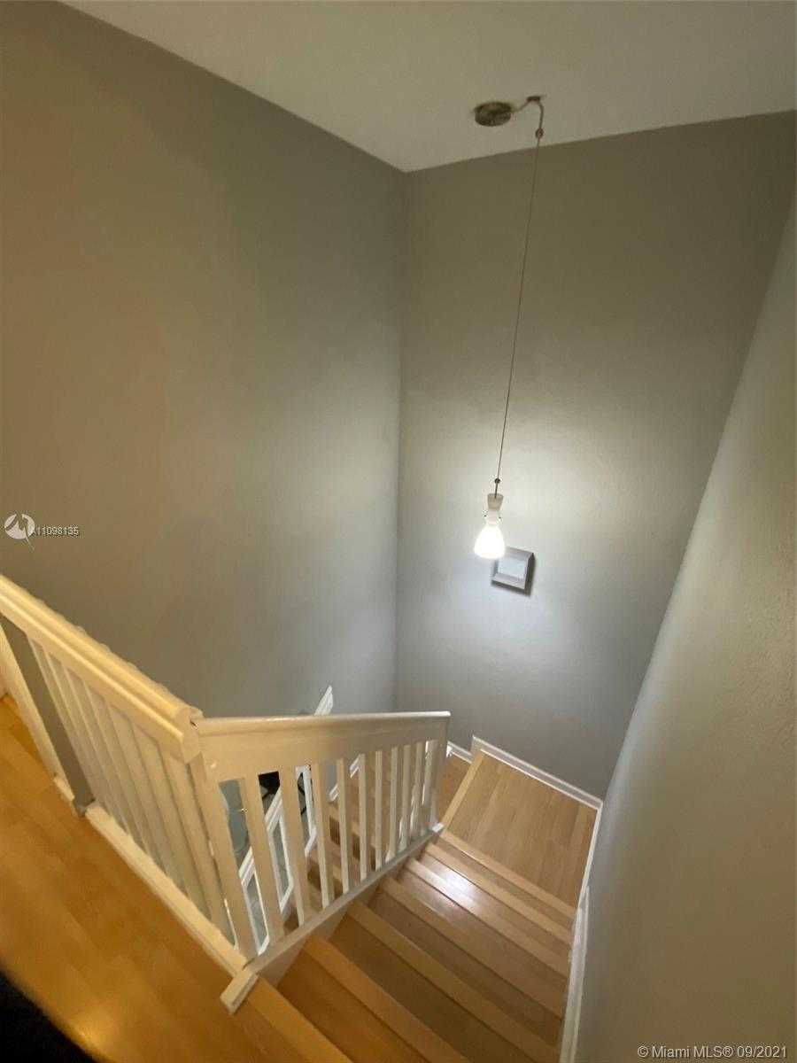 Small Image of 5715 NORTH WEST 112TH PATH #5715, Doral Number 23