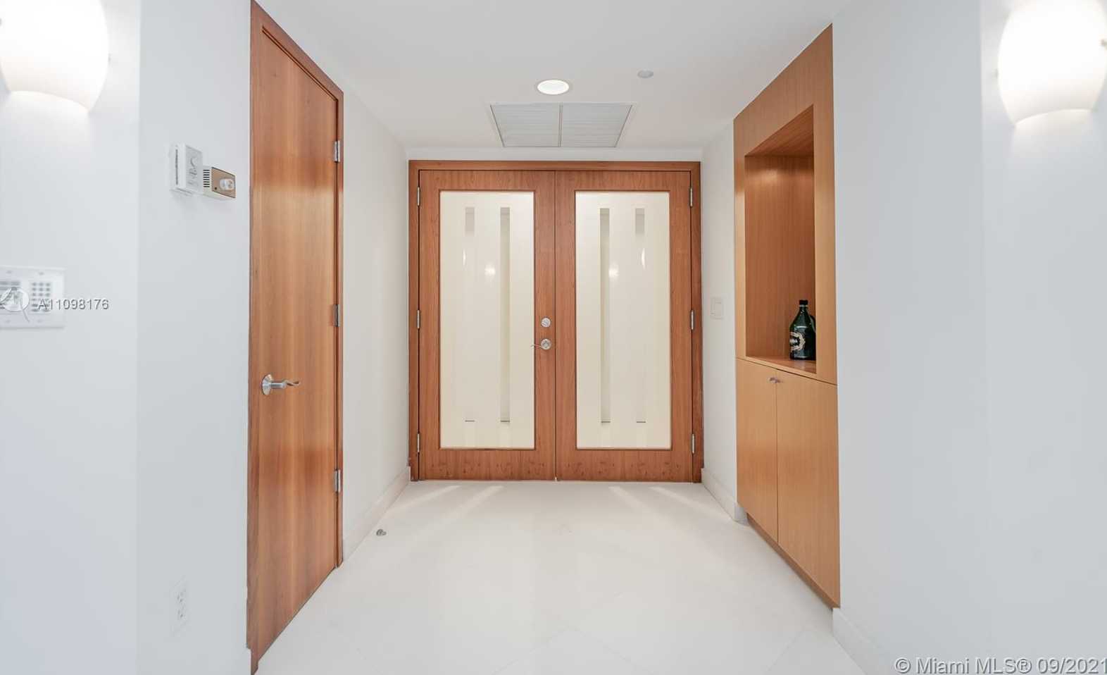 Small Image of 19111 COLLINS AVE #2906, Sunny Isles Beach Number 11