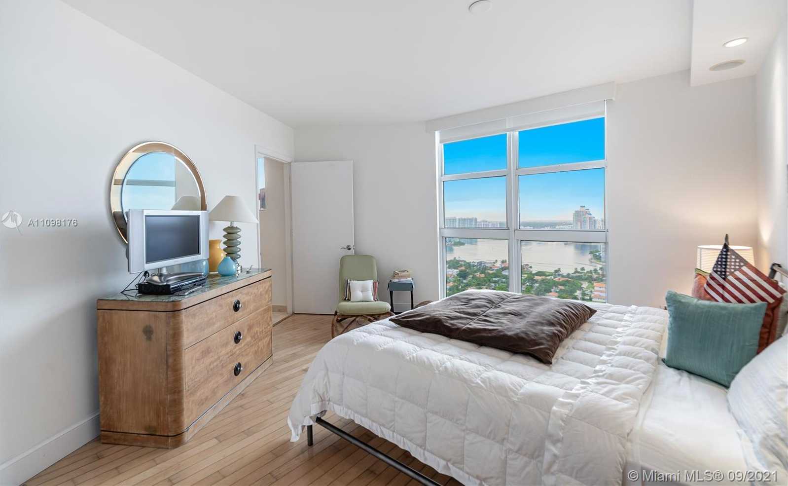 Small Image of 19111 COLLINS AVE #2906, Sunny Isles Beach Number 31