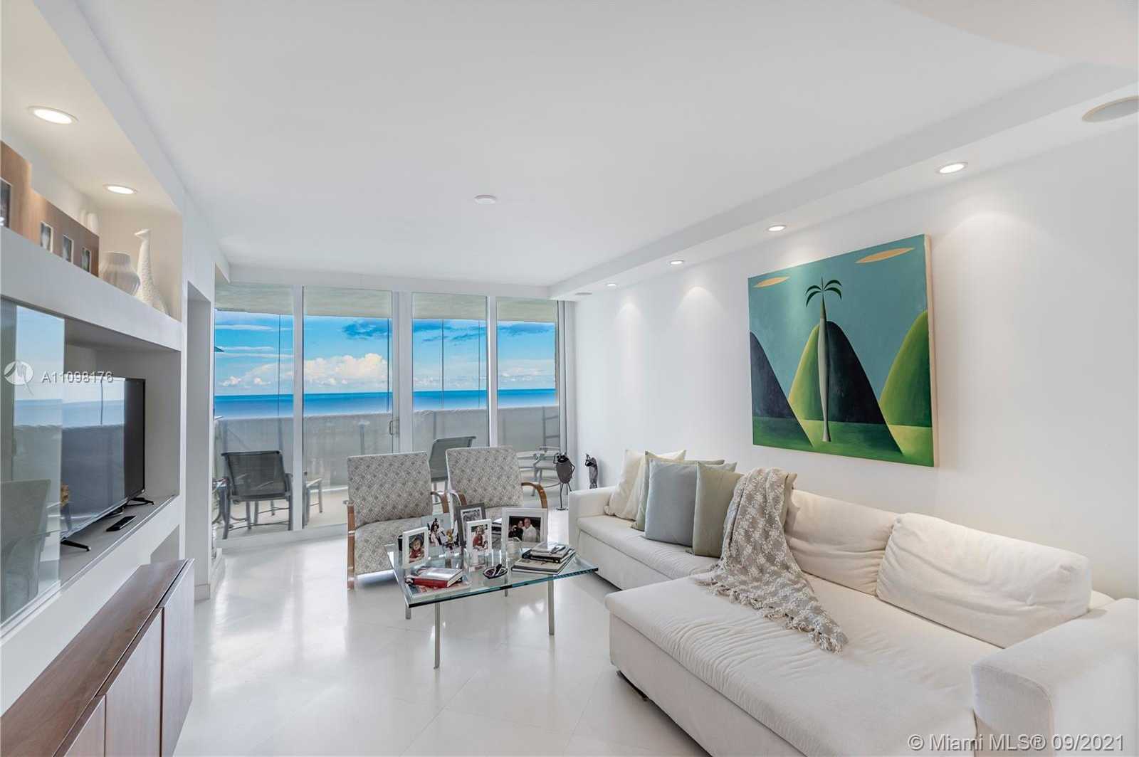 Small Image of 19111 COLLINS AVE #2906, Sunny Isles Beach Number 9