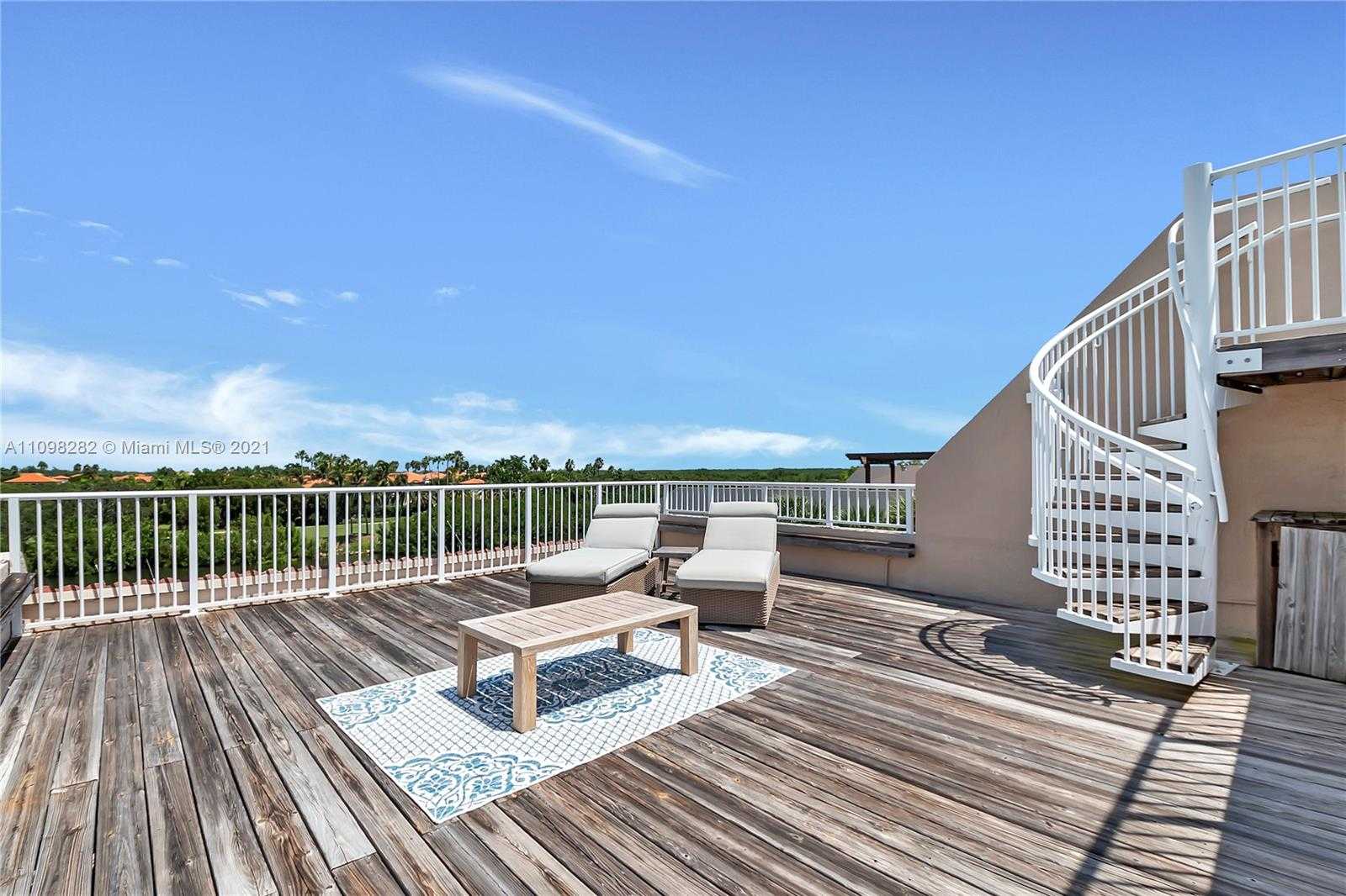 Small Image of 6022 PARADISE POINT DR, Palmetto Bay Number 36