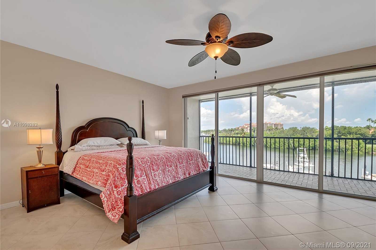 Small Image of 6022 PARADISE POINT DR, Palmetto Bay Number 8