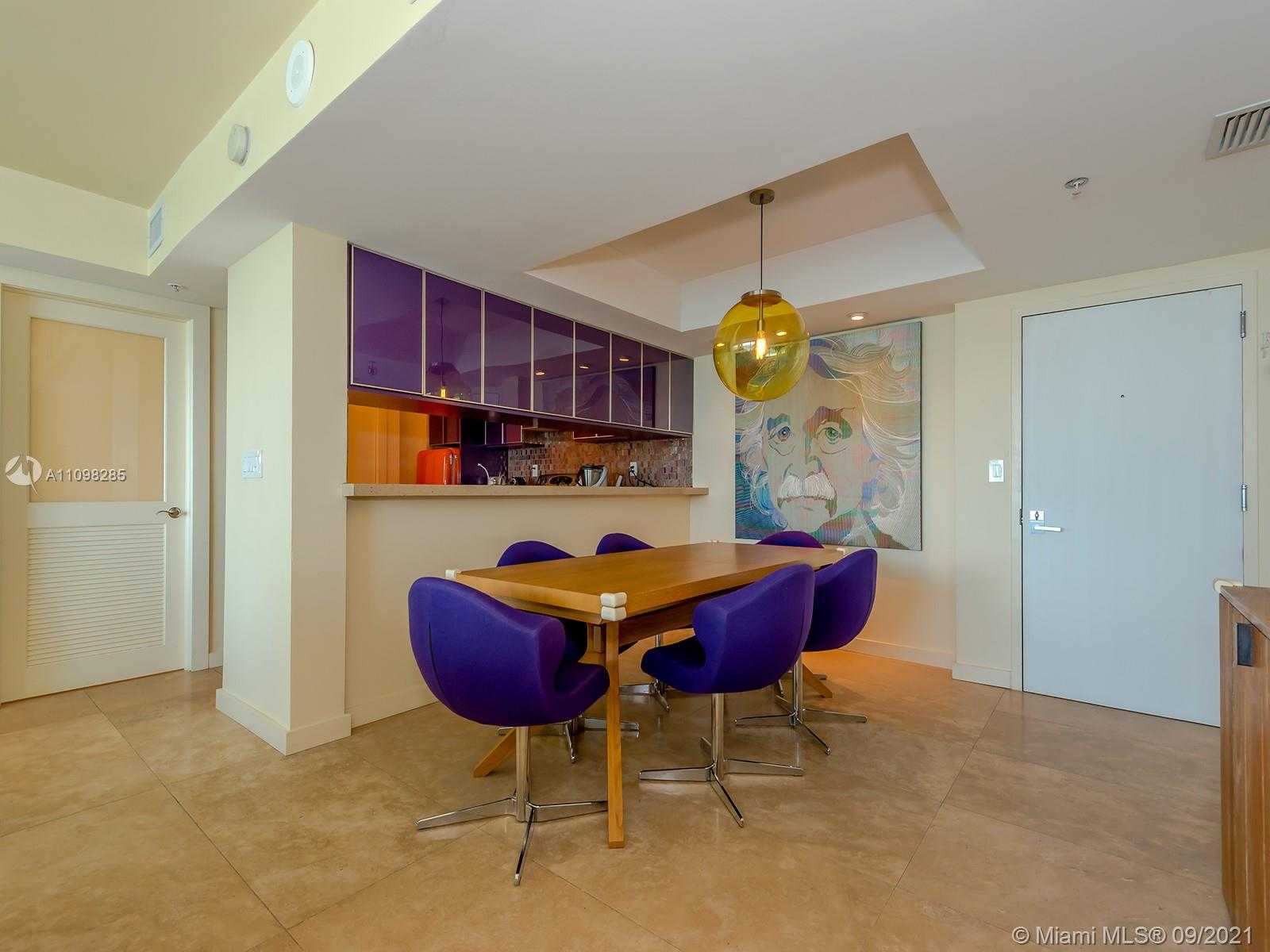 Small Image of 650 WEST AVE #2303, Miami Beach Number 11