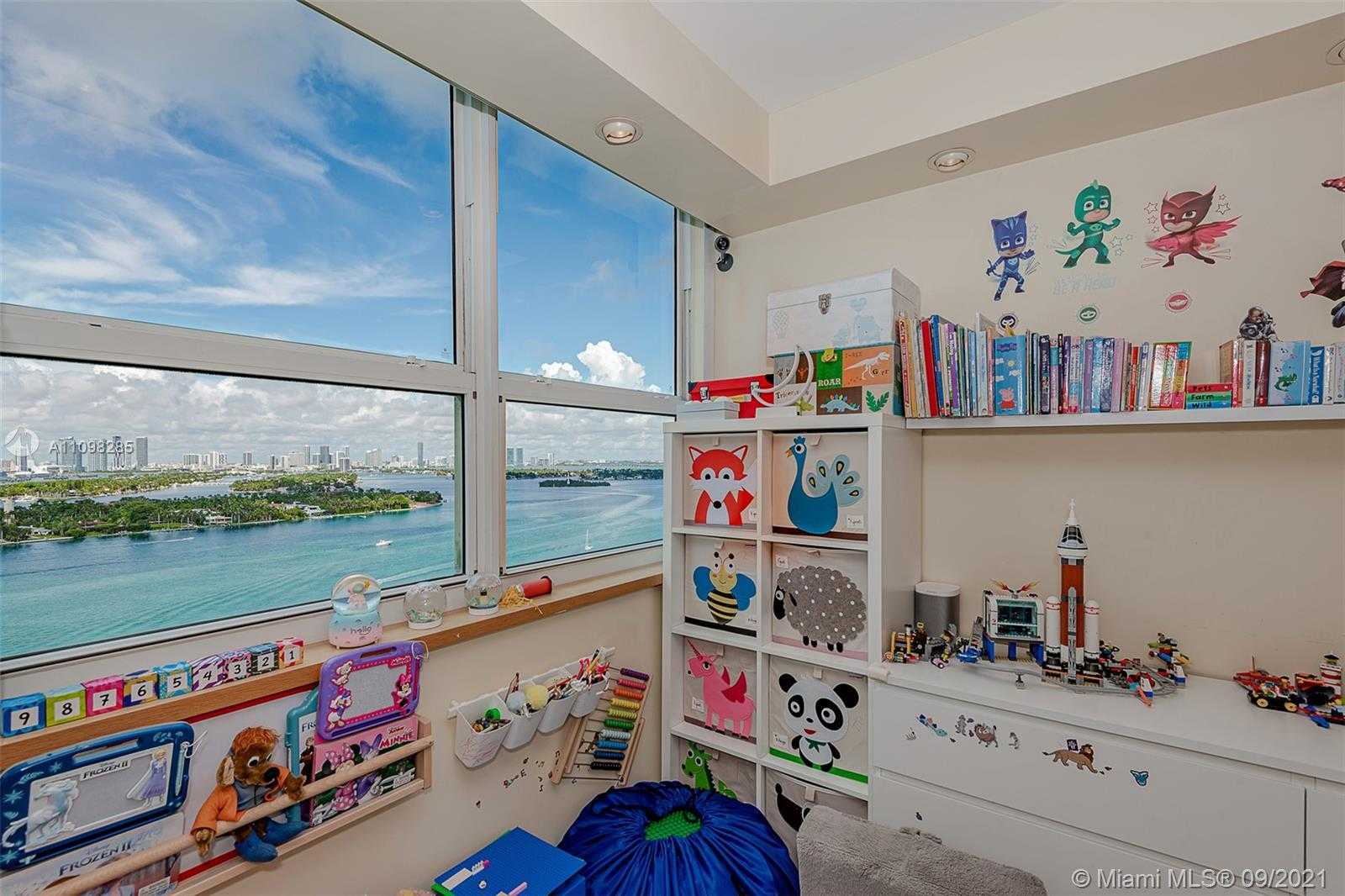 Small Image of 650 WEST AVE #2303, Miami Beach Number 23