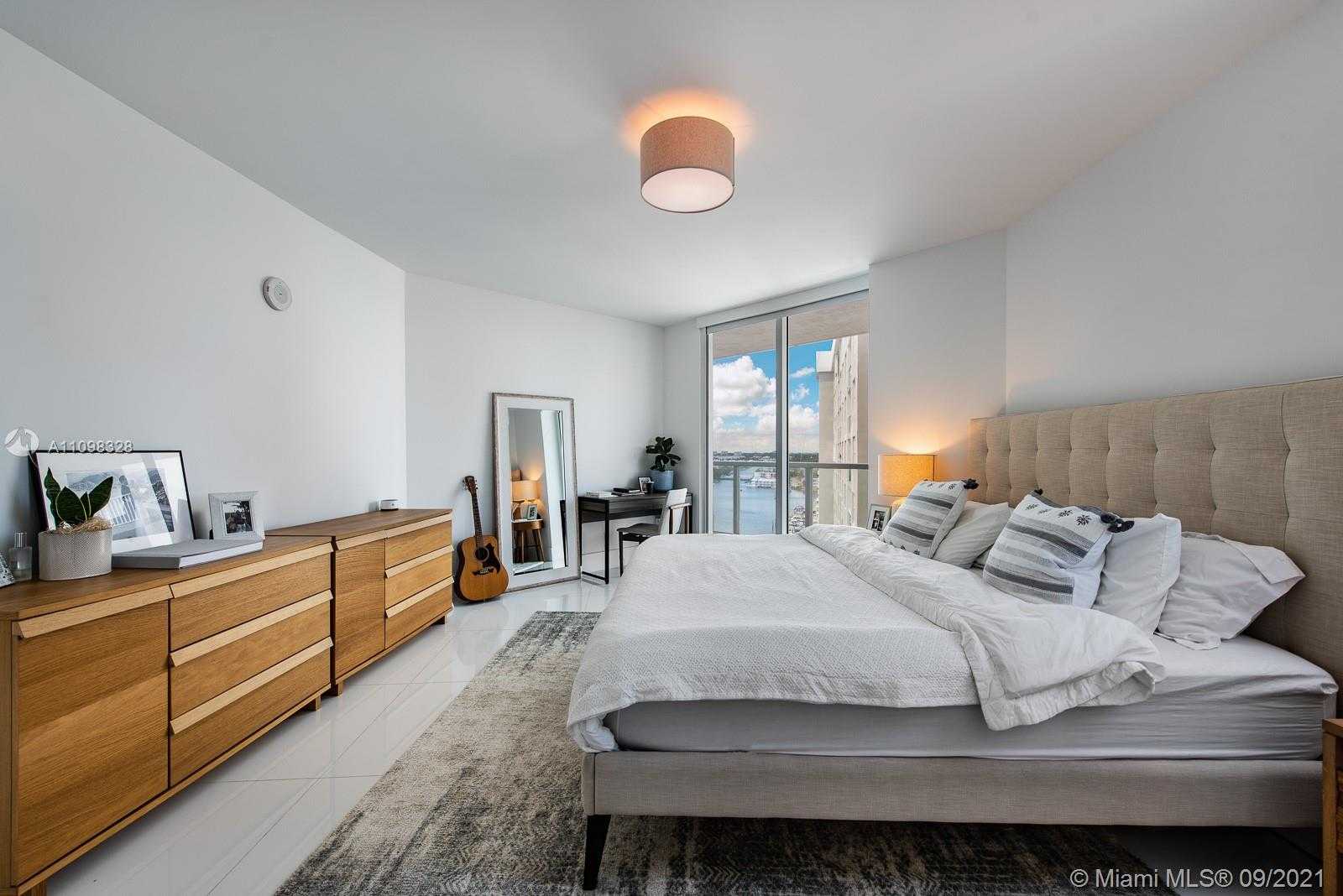 Small Image of 6700 INDIAN CREEK DR #1408, Miami Beach Number 10