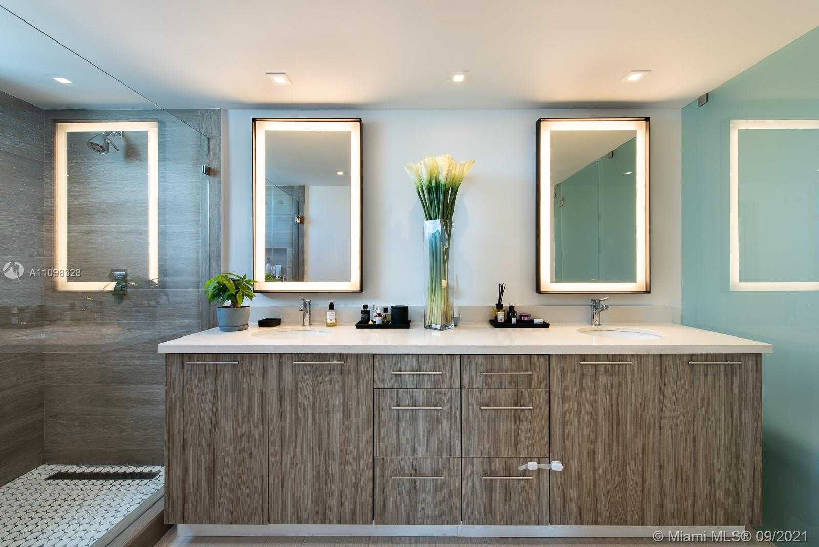 Small Image of 6700 INDIAN CREEK DR #1408, Miami Beach Number 12