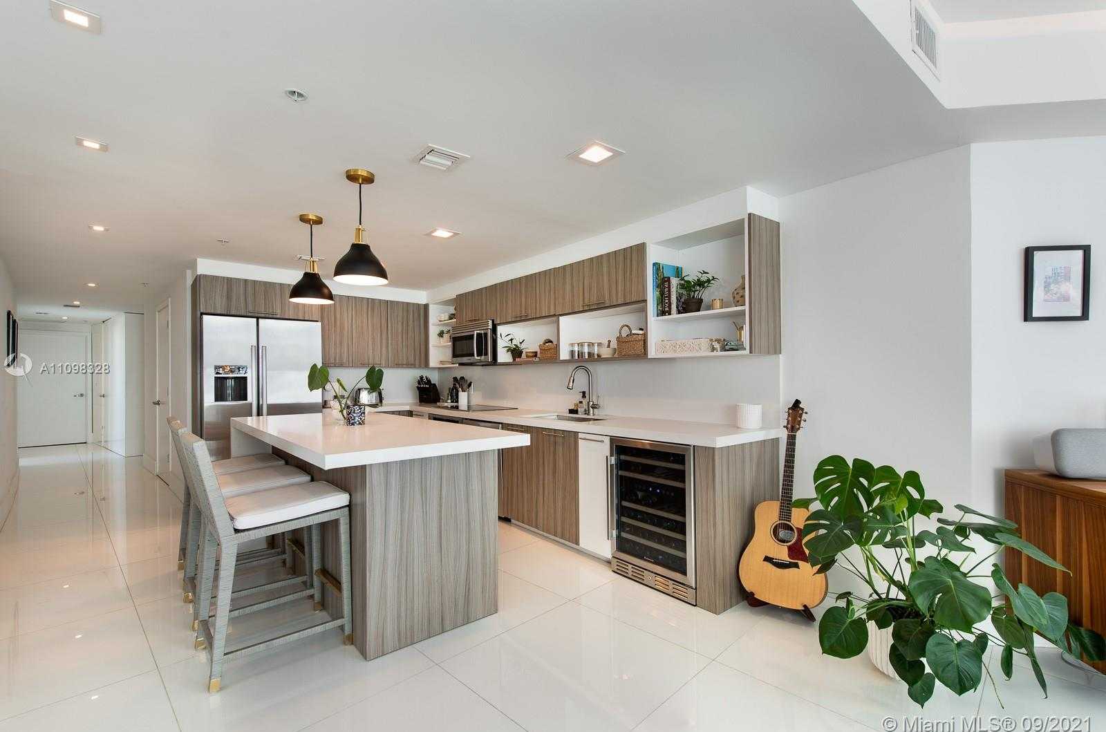 Small Image of 6700 INDIAN CREEK DR #1408, Miami Beach Number 7
