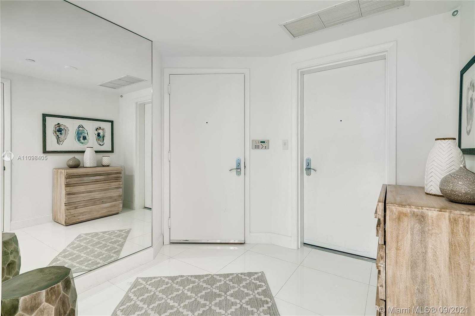 Small Image of 17001 COLLINS AVE #907, Sunny Isles Beach Number 4