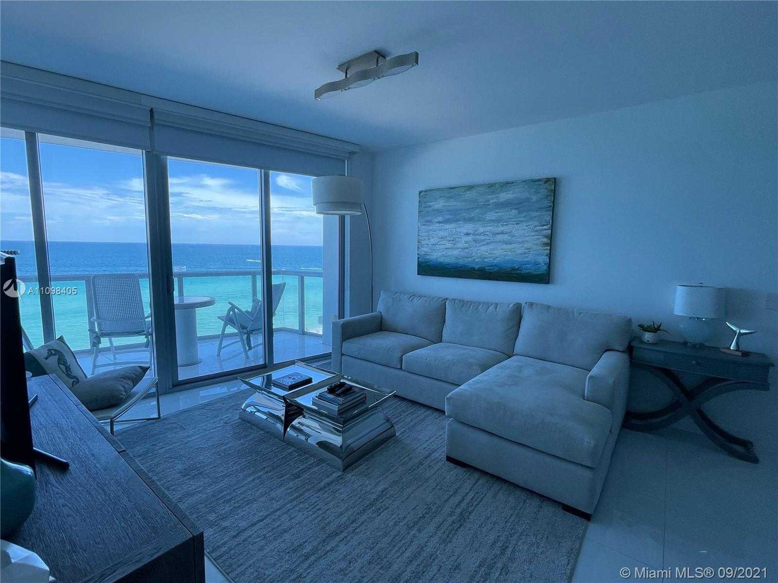 Small Image of 17001 COLLINS AVE #907, Sunny Isles Beach Number 5