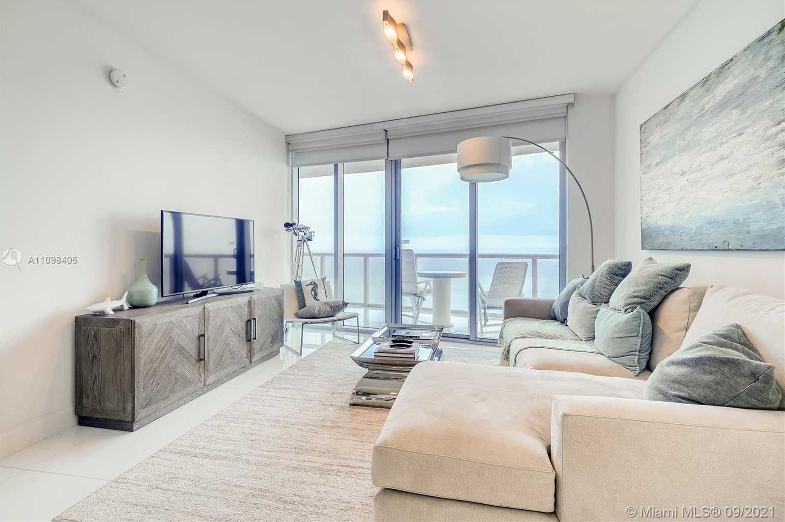 Small Image of 17001 COLLINS AVE #907, Sunny Isles Beach Number 8