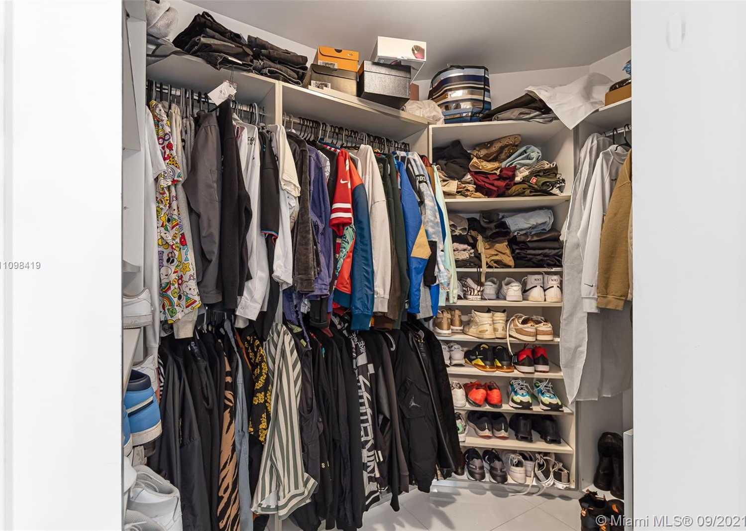 Small Image of 2020 NORTH BAYSHORE DR #2108, Miami Number 20