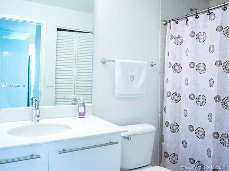 Small Image of 888 BISCAYNE BLVD #3605, Miami Number 13