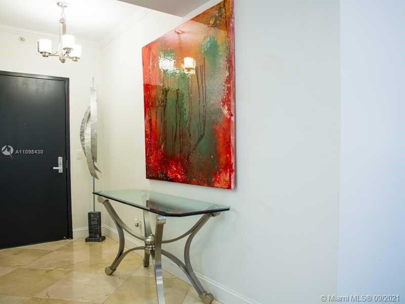 Small Image of 888 BISCAYNE BLVD #3605, Miami Number 7