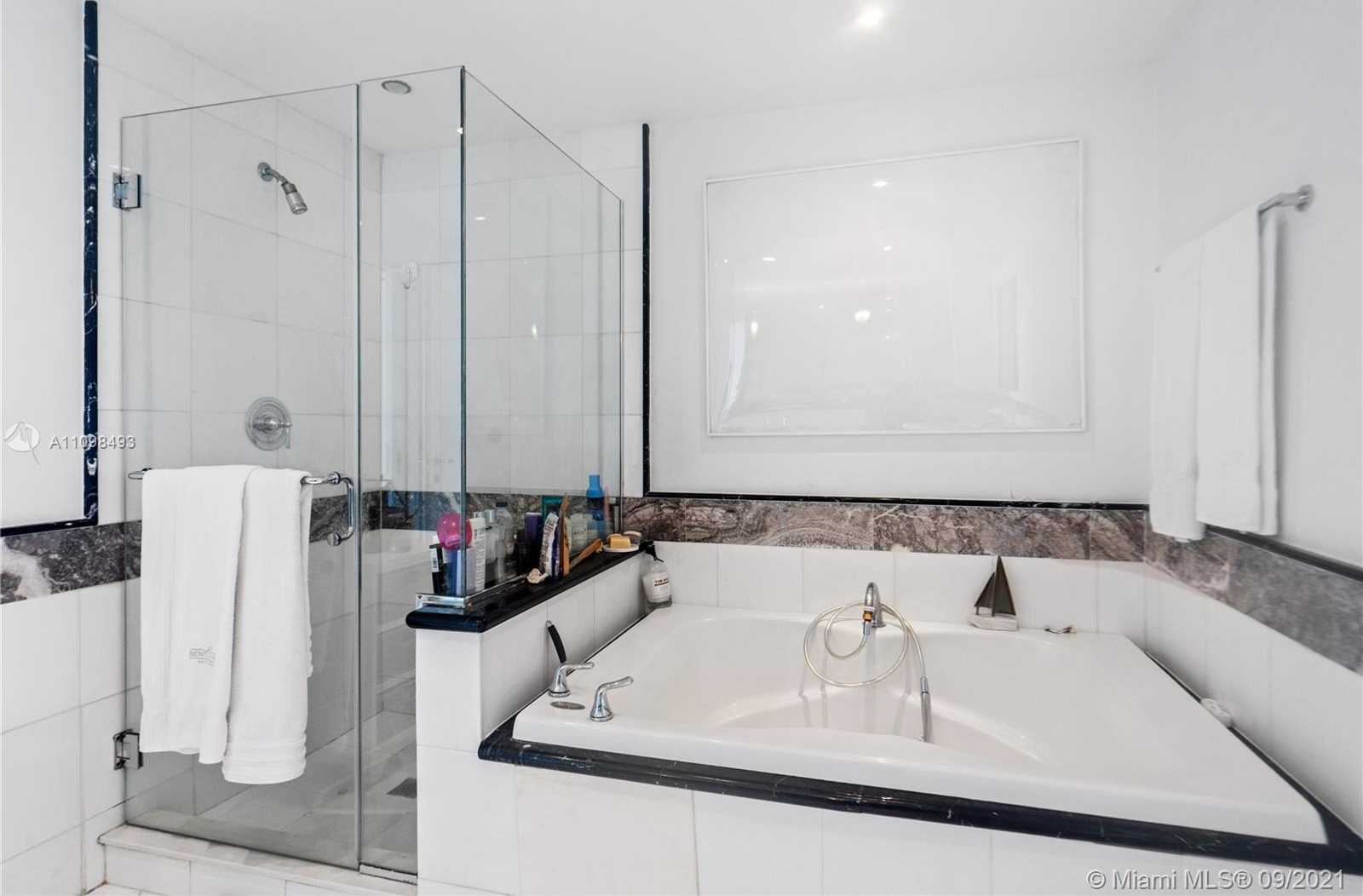 Small Image of 540 WEST AVE #1513, Miami Beach Number 10
