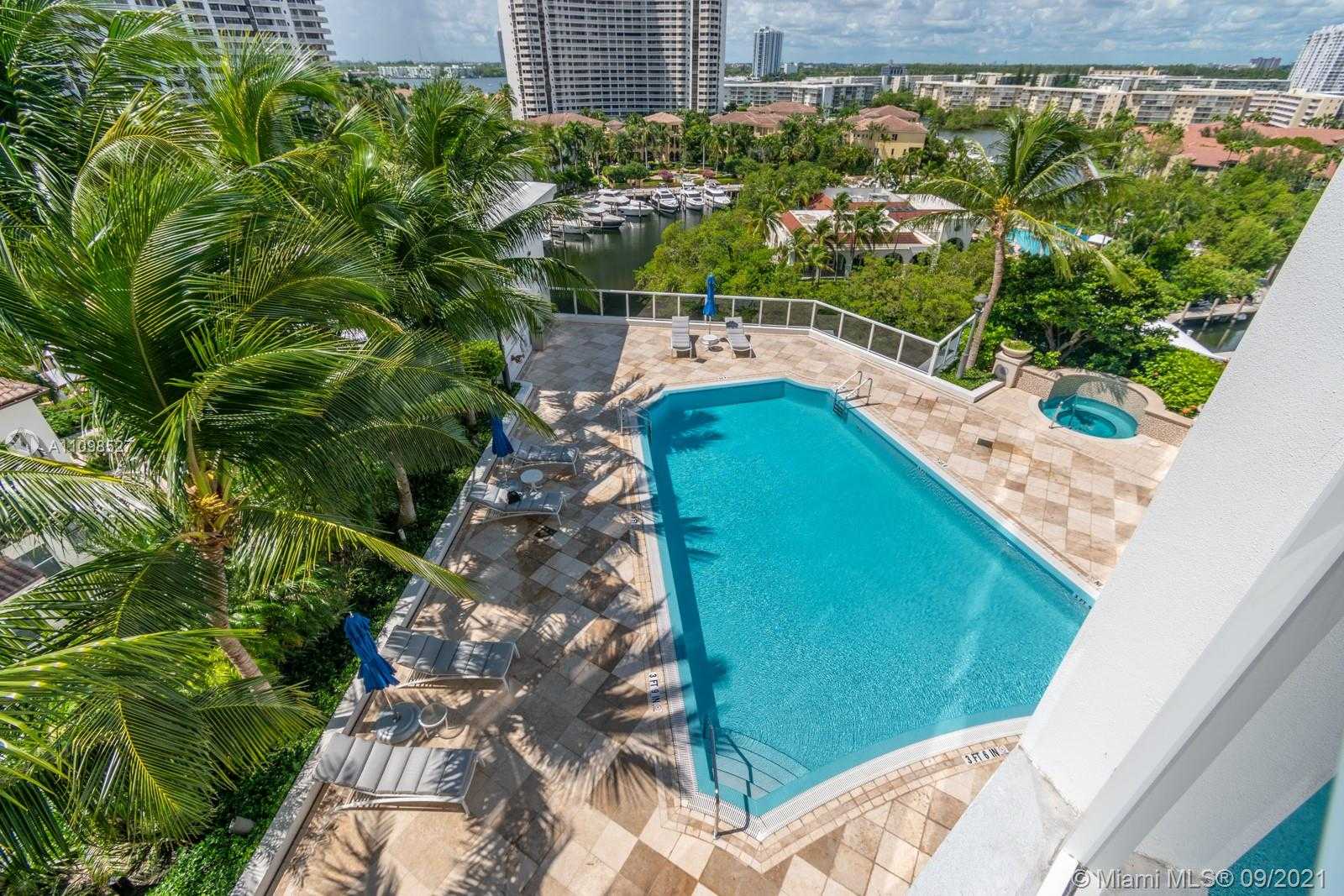 Small Image of 4100 ISLAND BLVD #801, Aventura Number 9