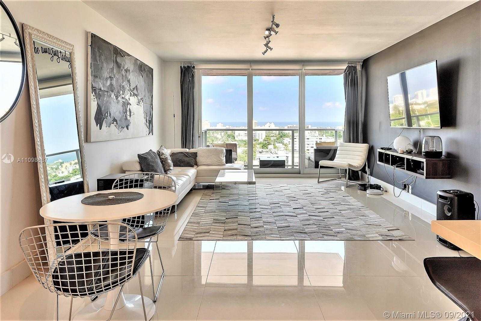 Small Image of 1000 WEST AVE #1508, Miami Beach Number 11
