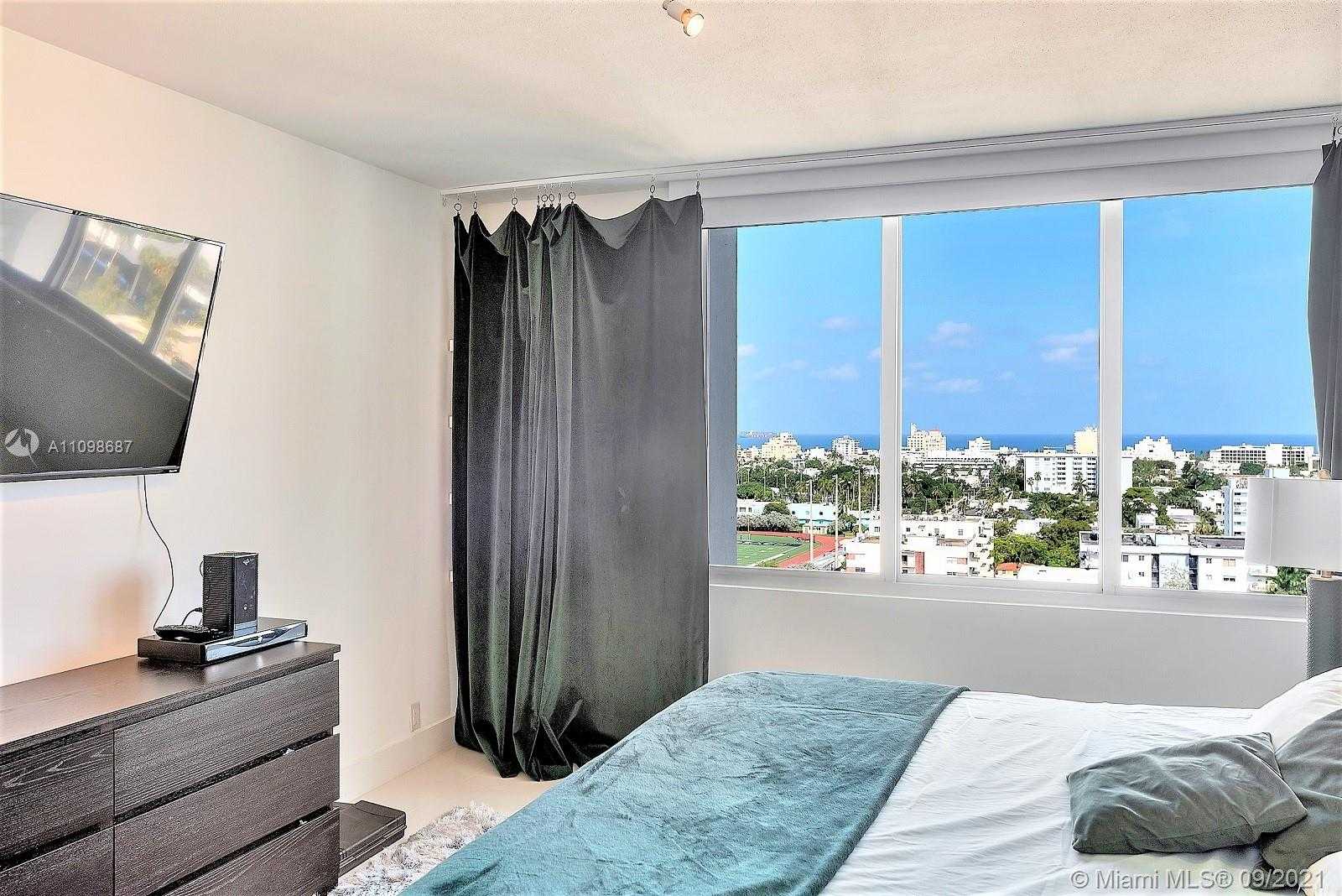 Small Image of 1000 WEST AVE #1508, Miami Beach Number 20