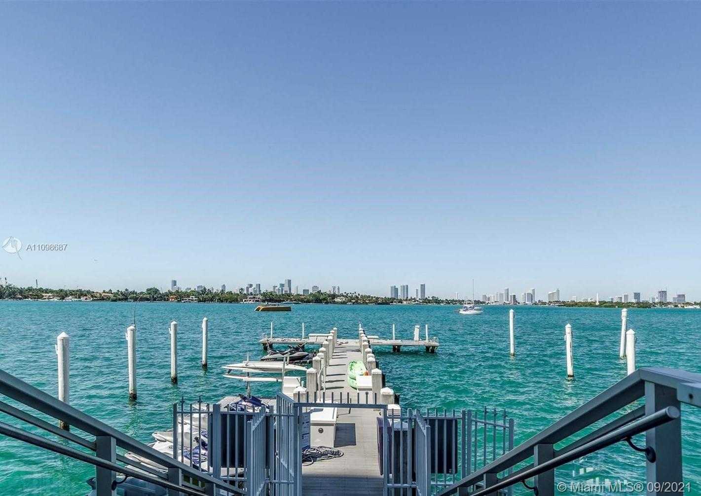 Small Image of 1000 WEST AVE #1508, Miami Beach Number 40