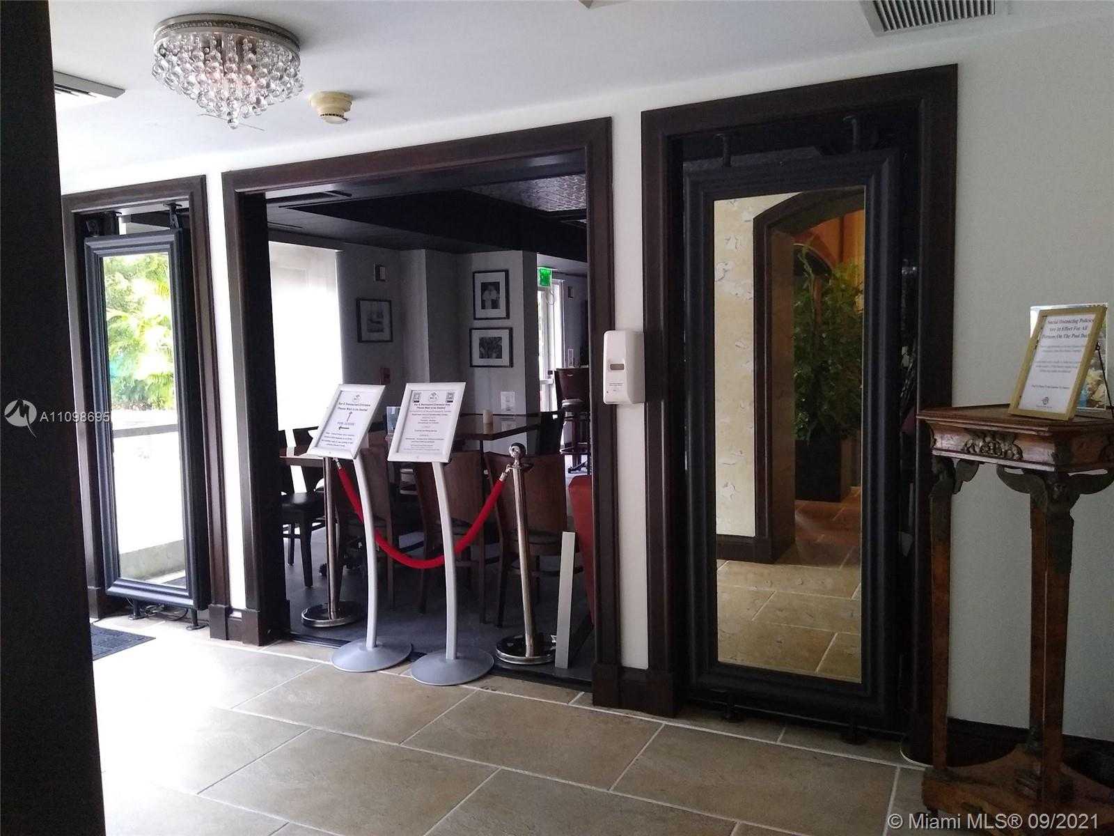 Small Image of 2951 SOUTH BAYSHORE DR #807, Miami Number 10