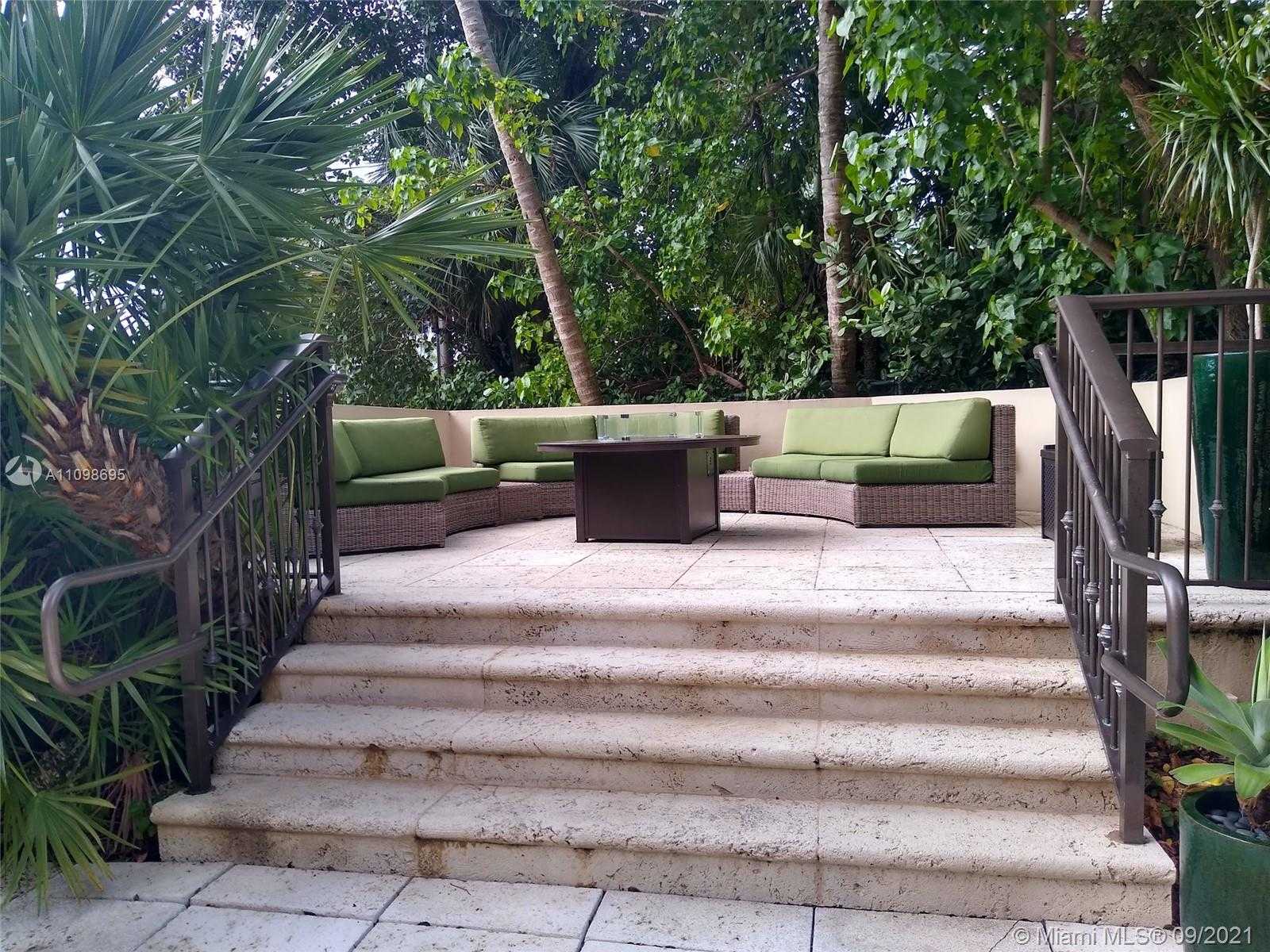 Small Image of 2951 SOUTH BAYSHORE DR #807, Miami Number 19