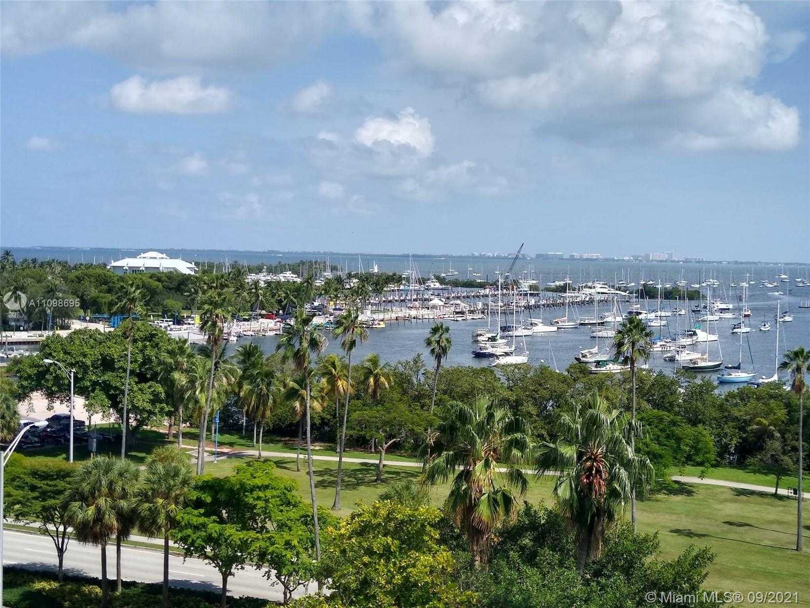 Small Image of 2951 SOUTH BAYSHORE DR #807, Miami Number 2