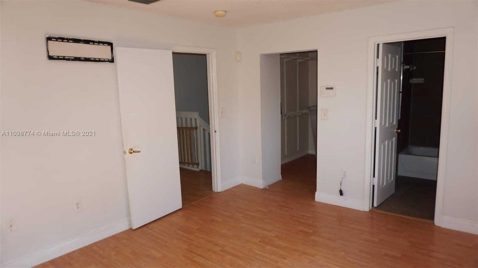Small Image of 13446 SOUTH WEST 153RD TER #2101, Miami Number 12