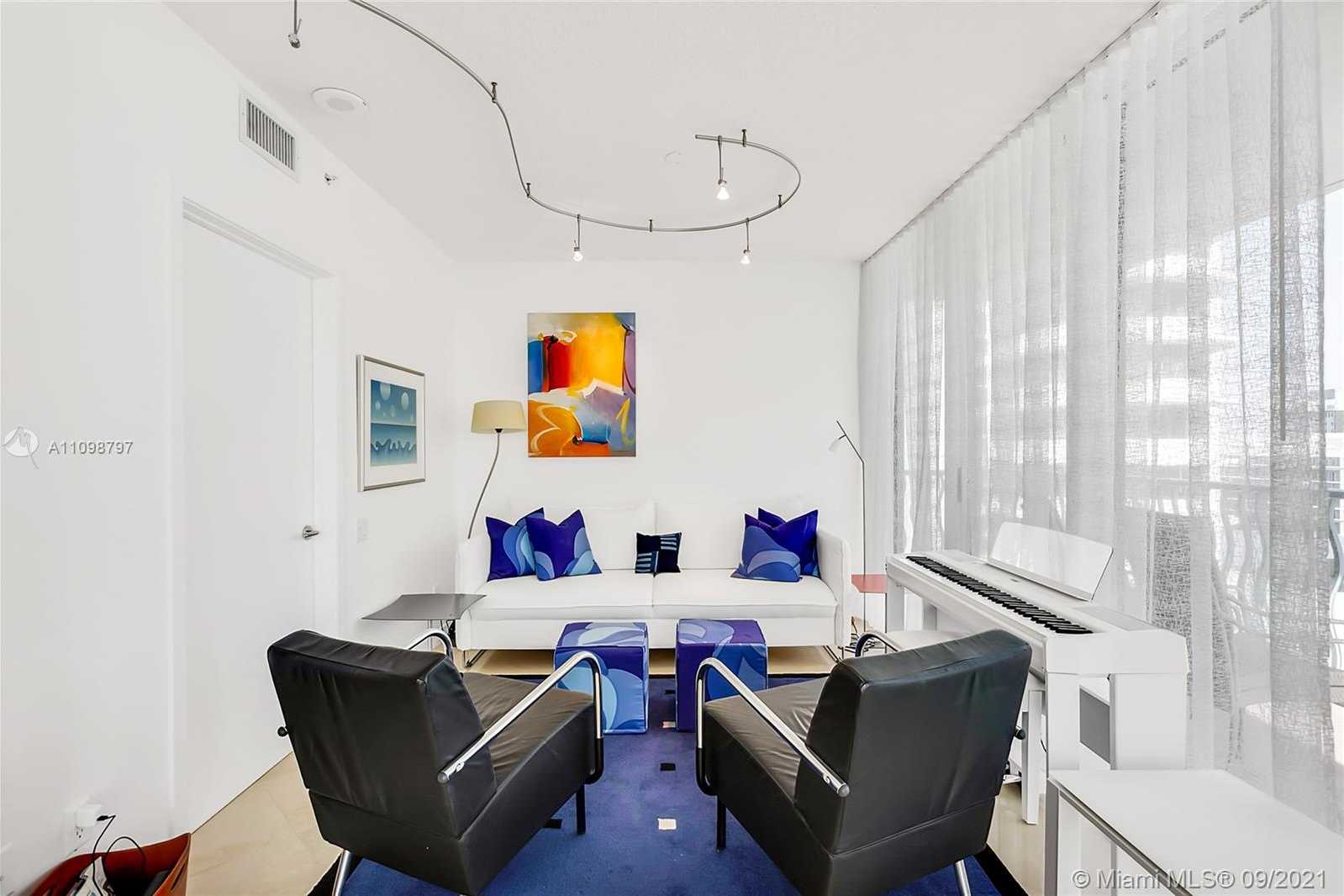 Small Image of 1500 OCEAN DR #1107, Miami Beach Number 5