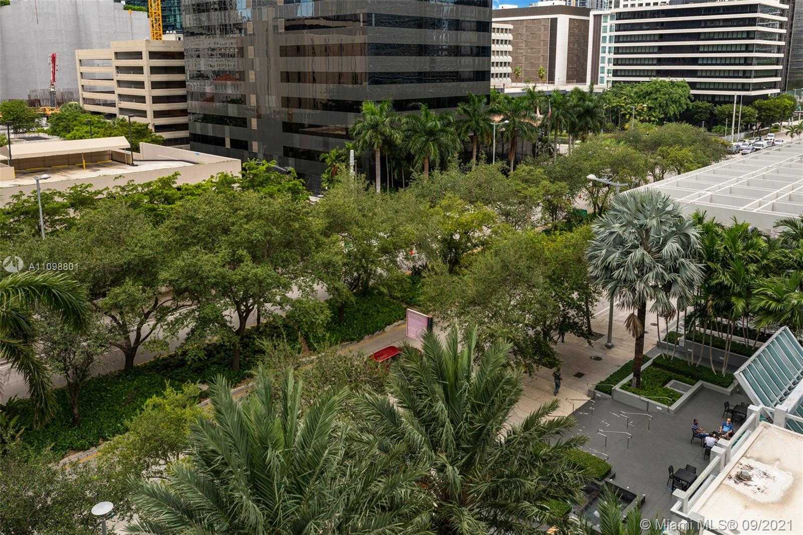 Small Image of 951 BRICKELL AVE #600, Miami Number 13