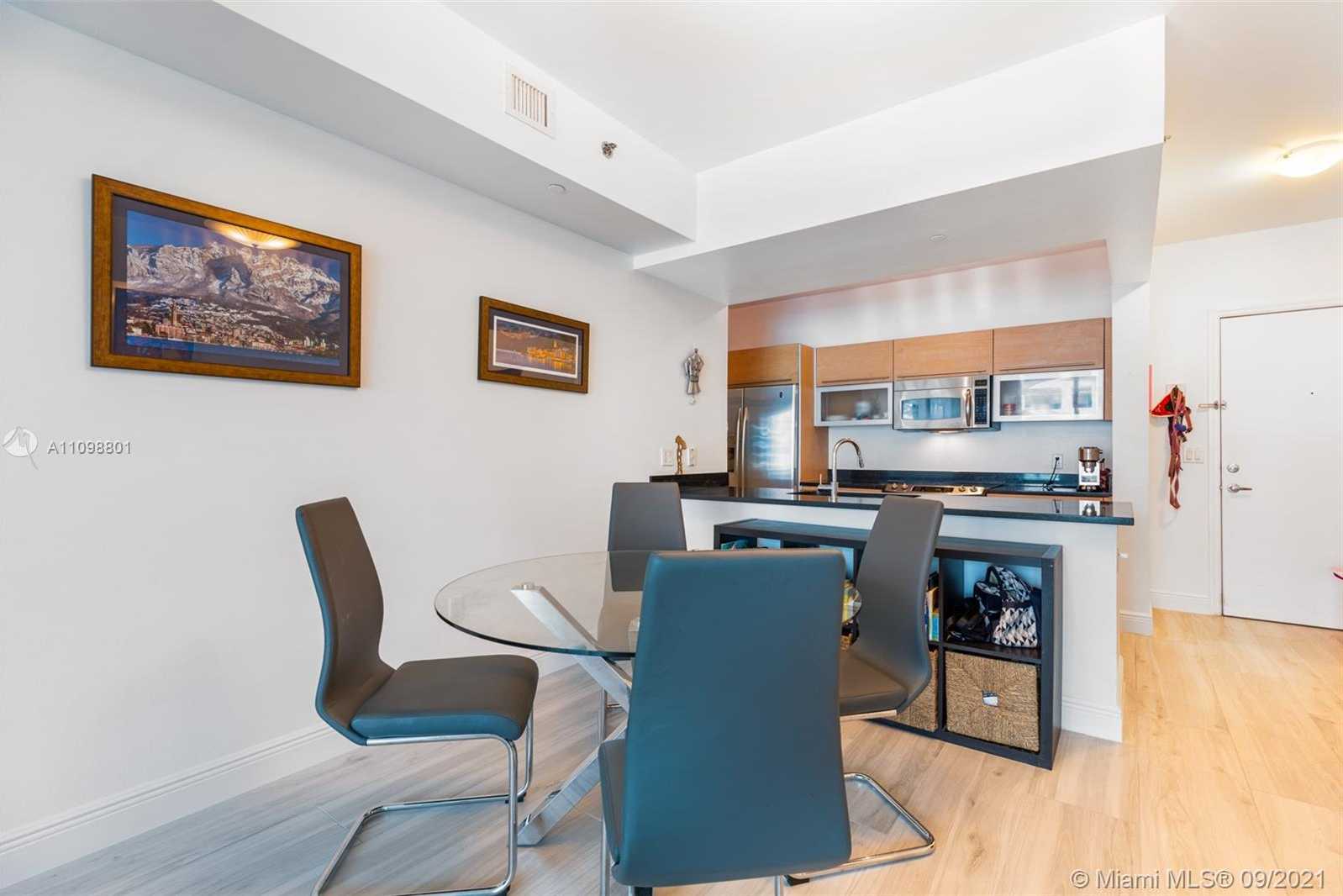 Small Image of 951 BRICKELL AVE #600, Miami Number 7