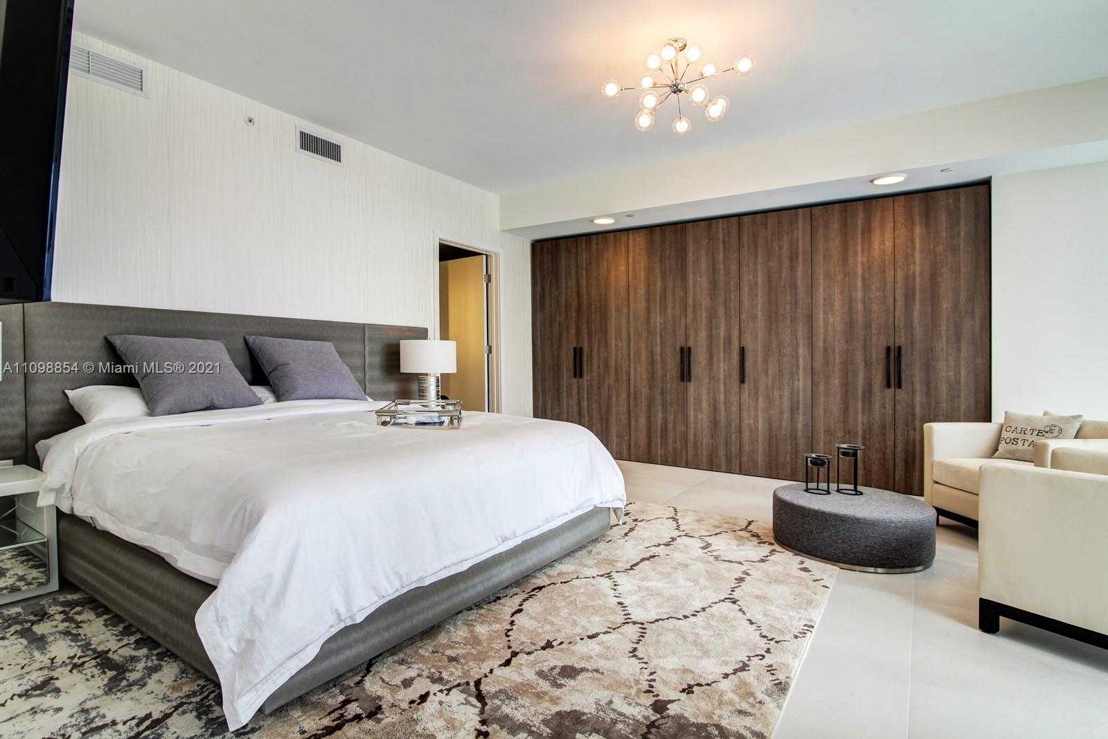 Small Image of 1 COLLINS AVE #405, Miami Beach Number 7