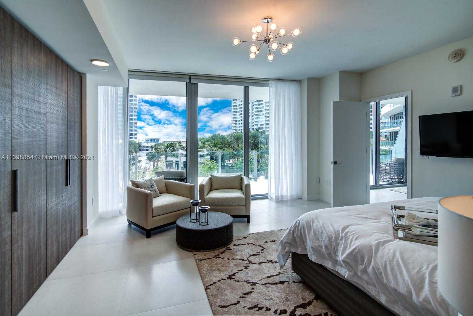 Small Image of 1 COLLINS AVE #405, Miami Beach Number 8