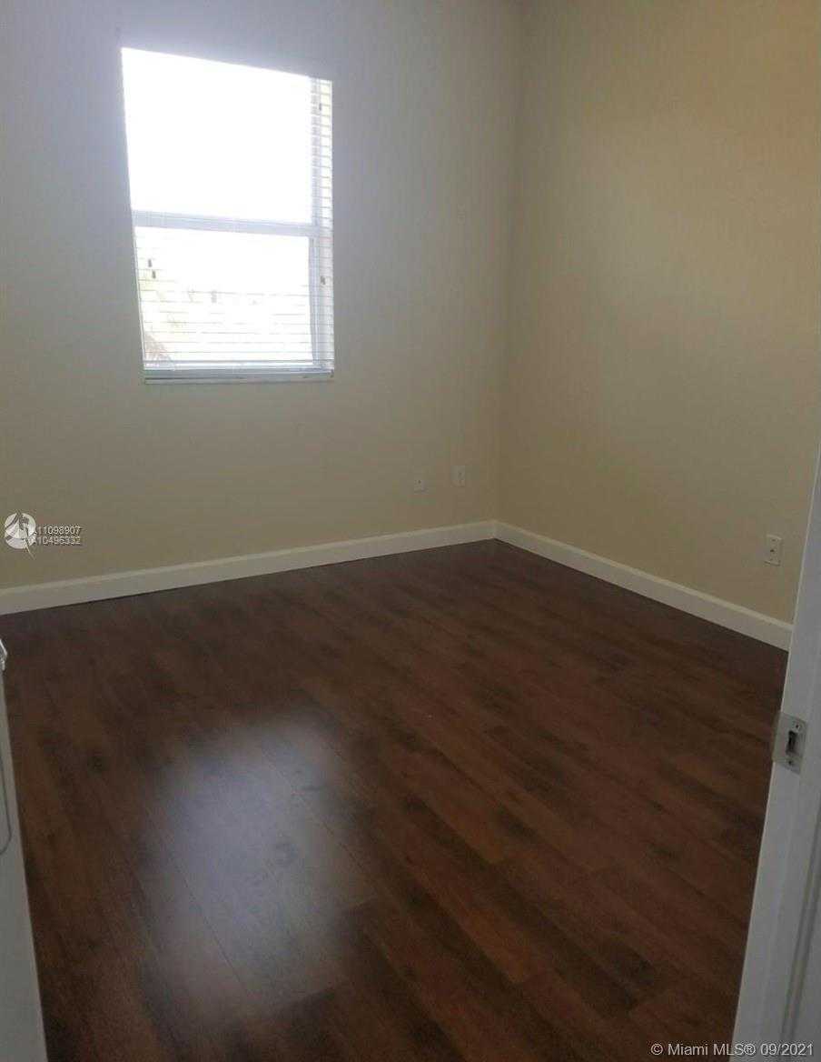 Small Image of 11269 NORTH WEST 87TH ST, Doral Number 18